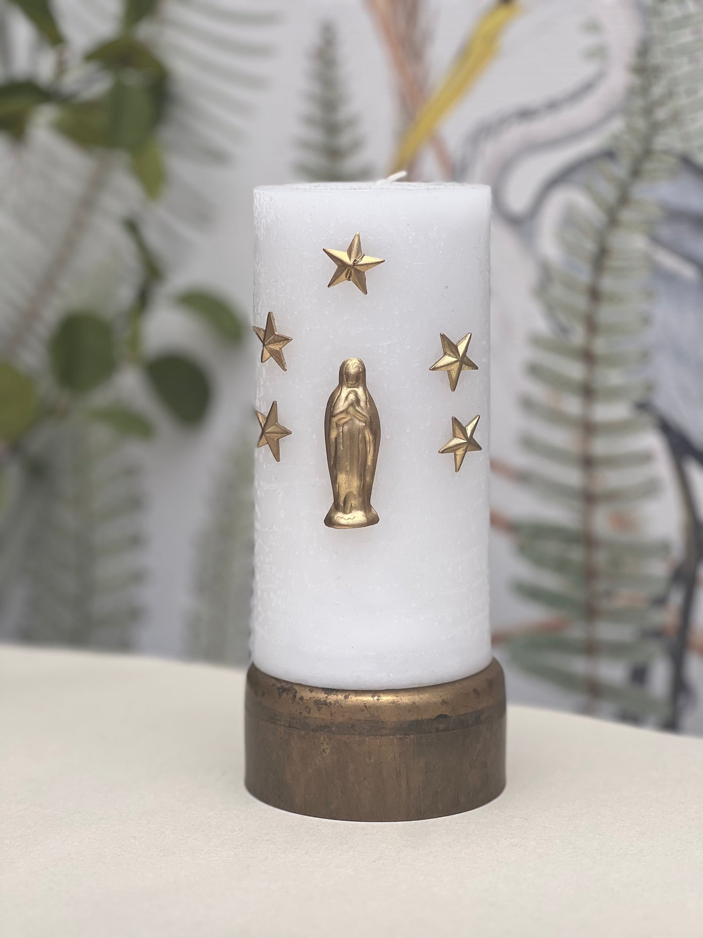 Joya de Virgen y Estrellas